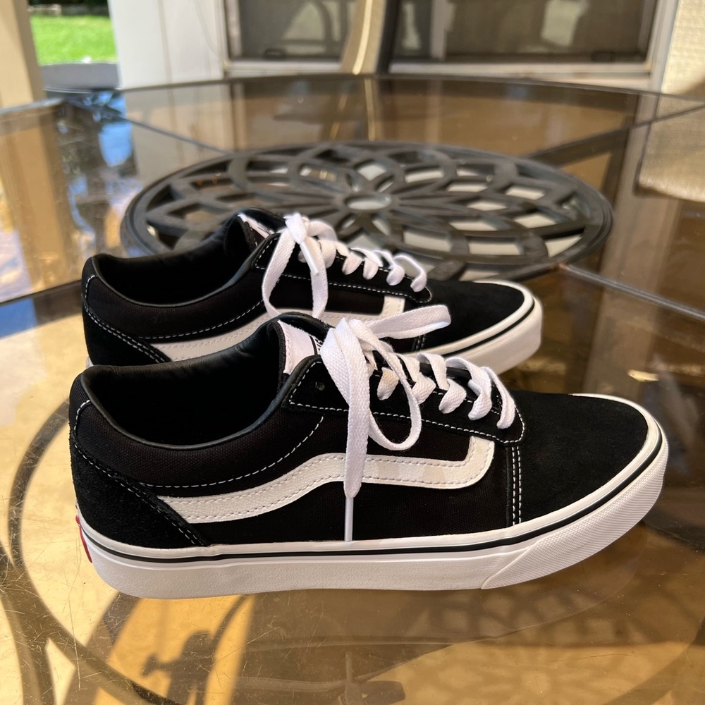 Vans Sneakers
